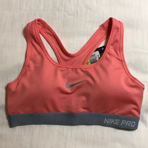 Nike Pro padded sports bra